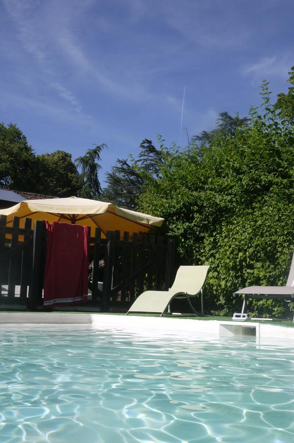 مبيت وإفطار Champagne-et-Fontaine Domaine De Puytirel المظهر الخارجي الصورة